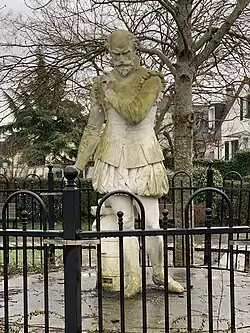 Statue de Bernard Palissy