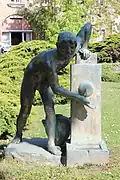Statue Parc.