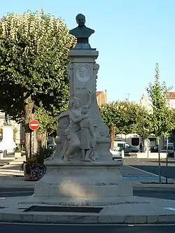 Buste de Joseph Lair.
