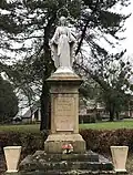 Statue de la Vierge Marie à Malange.