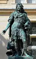 Photographie de la statue de Louis XIV par Antoine Coysevox