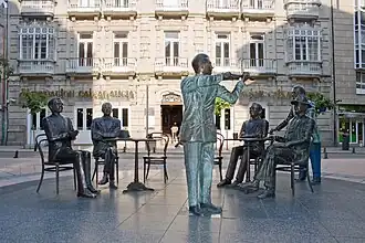 Monument à la Tertulia.