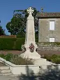 Le monument aux morts.