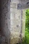 Épaisseur des murs au niveau du portail