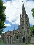 L'église Sainte-Croix (mai&nbsp;2009)