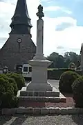 Le buste de Marianne, devant l'église.