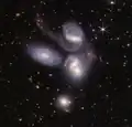 Le Quintette par le télescope spatial JWST (NIRCam).