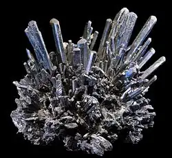 Stibine - Herja (Roumanie) - (7x5,8&nbsp;cm).