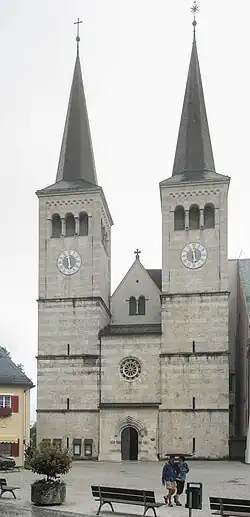 Façade