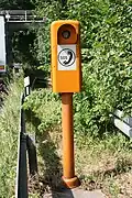 Borne d'appel à Mülheim an der Ruhr, Bundesautobahn 40, Allemagne.