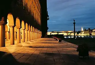L'hôtel de ville de Stockholm de nuit