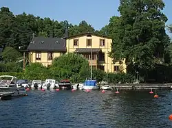 Stora Sjövillan.