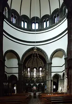 Intérieur de l'église