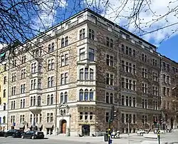 vänster