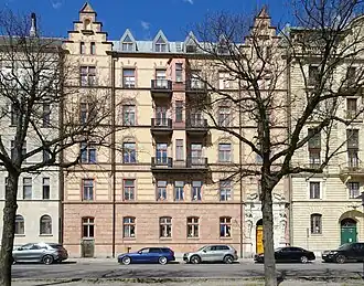 vänster