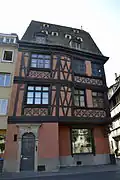 Maison au n°27, Inscrit MH (1937)