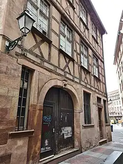 Façade à pans de bois.