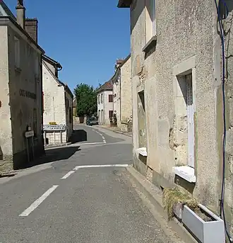 Bellou-le-Trichard