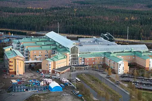 L'hôpital.