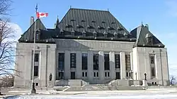 L'Édifice de la Cour suprême, siège de la Cour suprême du Canada, à Ottawa.