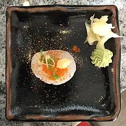 En sushi.