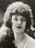 En 1927.