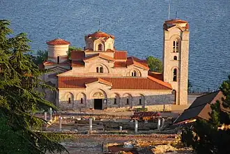 Église Saint-Clément.