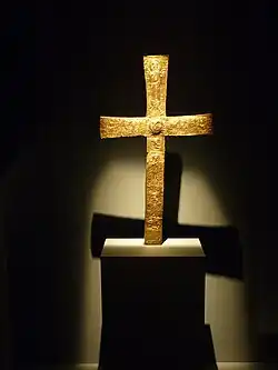 Croix en or