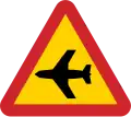 Avion volant à basse altitude