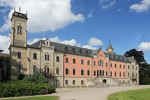Façade du château.