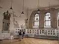 Intérieur de la synagogue.