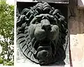 Tête de lion, au no&nbsp;9.