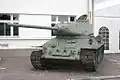Char T-34 au musée des Blindés de Saumur semblable à ceux utilisés par les élèves du lycée Pravda.