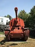Canon auto-moteur anti-char TACAM R-2, seul exemplaire existant encore aujourd'hui.