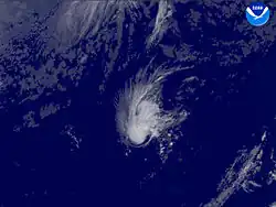 Tempête tropicale Zeta, le 3 janvier 2006, 14&nbsp;h&nbsp;15.