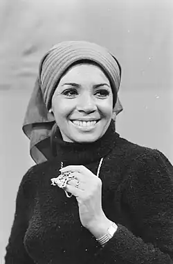 Shirley Bassey (2012).