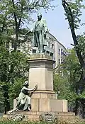 Monument à Cavour