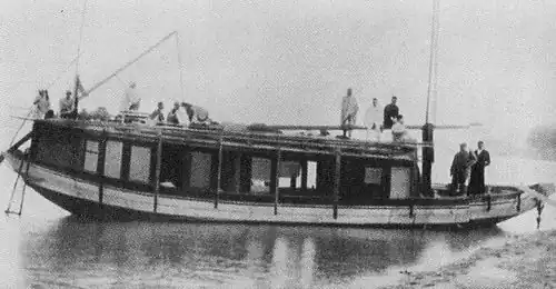 Le Padma, bojra ou budgerow&nbsp;(en) de Rabindranath Tagore, qui y voyageait régulièrement vers son Bengale-oriental.