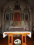 Maître-autel et son retable.