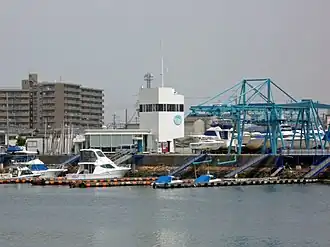Takaishi