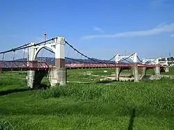 Pont Tamate.