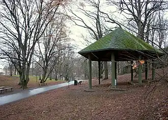 Le pavillon de musique.