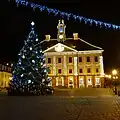 L'Hôtel de Ville illuminé à l'occasion des fêtes de fin d'année