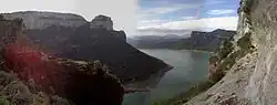 Le lac et le Puig de la Força&nbsp;(ca), à Tavertet, depuis la route en 2000