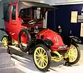 Un Taxi de la Marne Renault AG1 (1914).