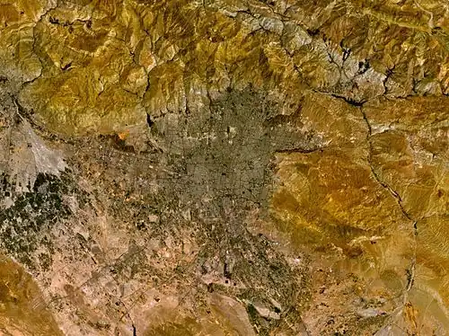 Image satellitaire de la ville.