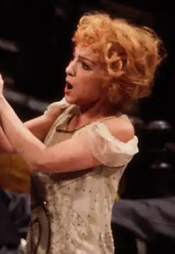 Description de l'image Teresa Stratas, opera singer (cropped).jpg.