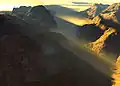 Des montagnes créées et rendues dans Terragen