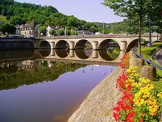 Terrasson-Lavilledieu.