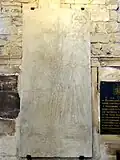 Dalle funéraire d'Achim d'Abos et de Denise de Boutigny.